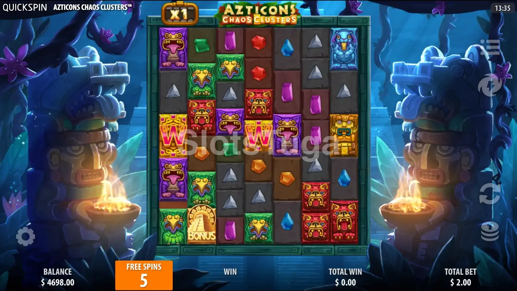 Rodadas grátis da Azticons Chaos Clusters com multiplicador progressivo ativado