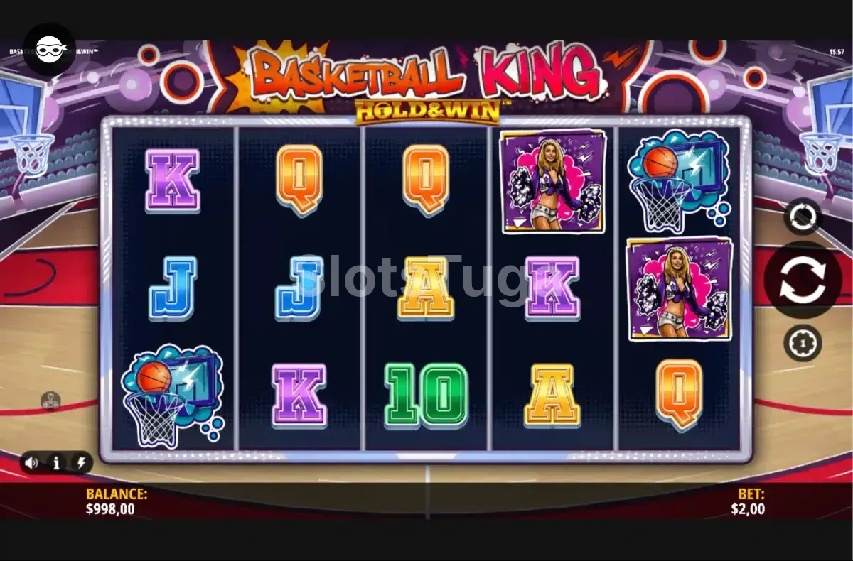 Gameplay em ação da slot Basketball King Hold & Win com símbolos especiais