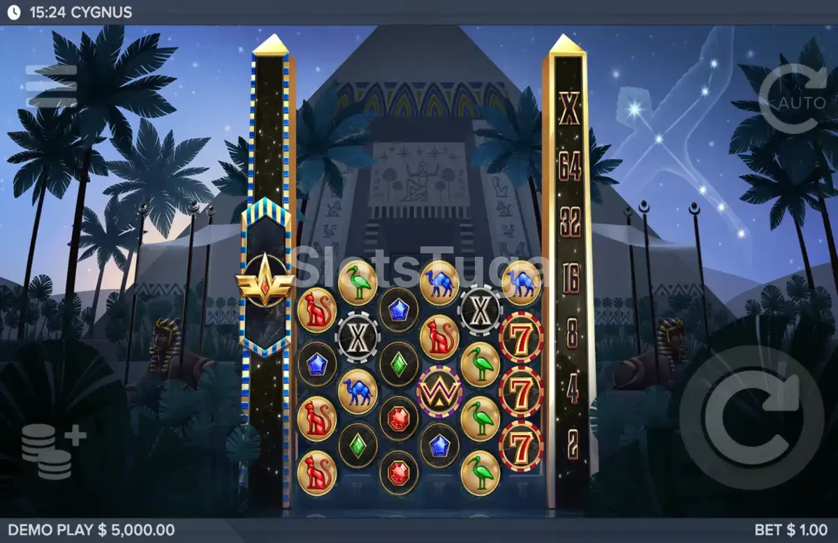 Tela principal do jogo Cygnus com os rolos e o cenário das pirâmides