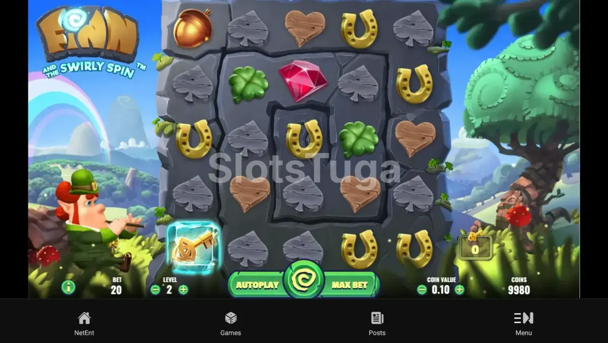 Jogo base de Finn and the Swirly Spin: grelha em espiral de cinco por cinco e a chave presa em gelo no canto inferior esquerdo.