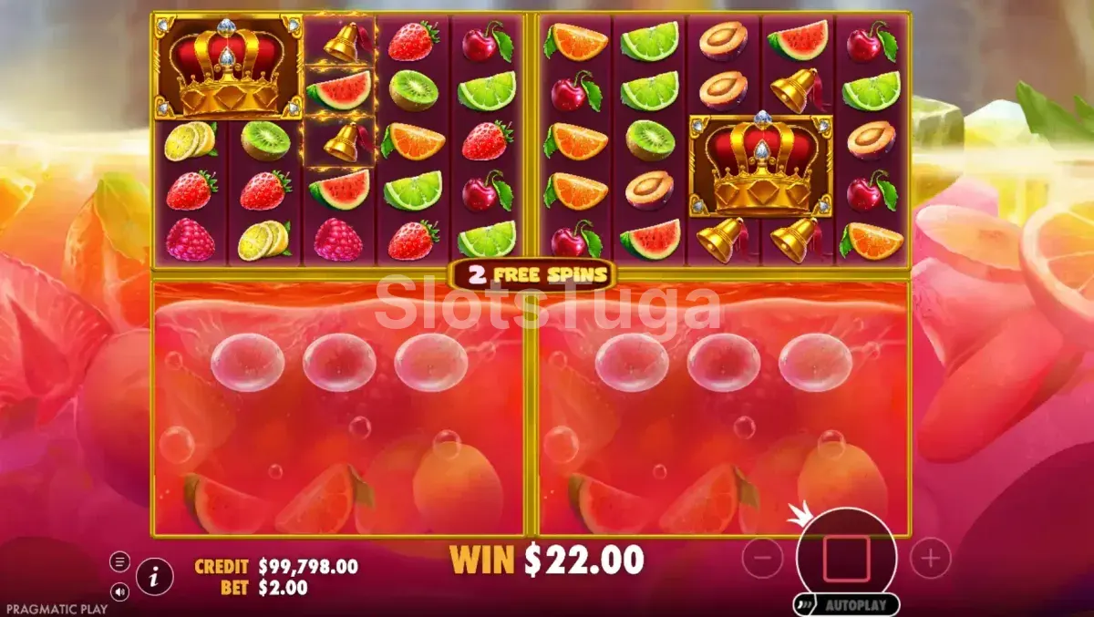 Rodadas grátis em ação na slot Juicy Fruits Multihold