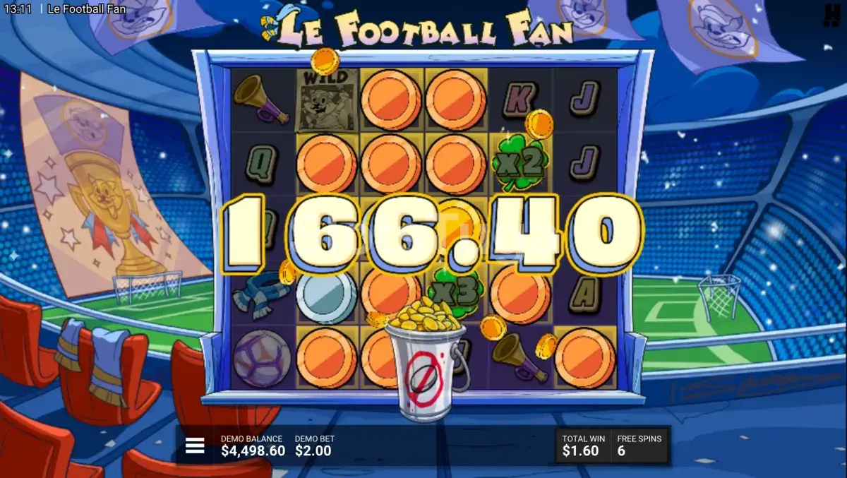 Tela de grande vitória no Le Football Fan com o prêmio sendo exibido