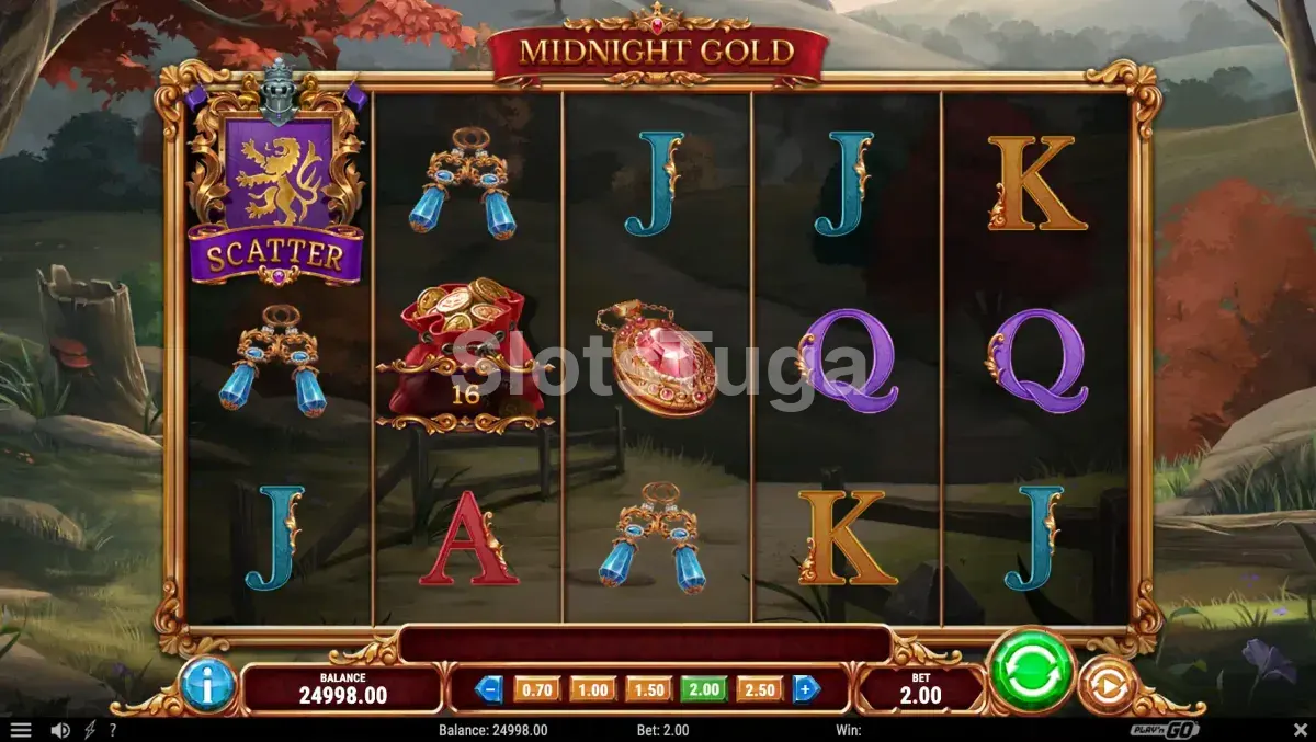 Jogo base da slot Midnight Gold com cenário barroco