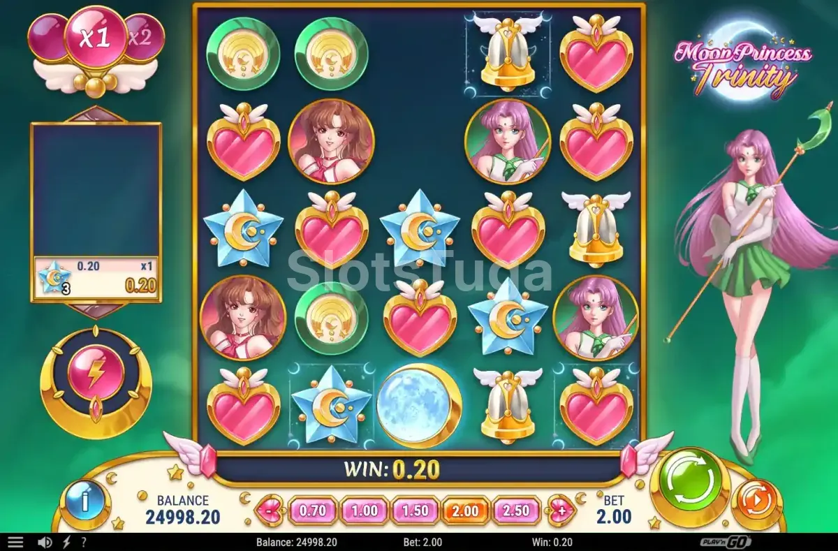 Tela principal da Moon Princess Trinity com as três princesas e os rolos em ação