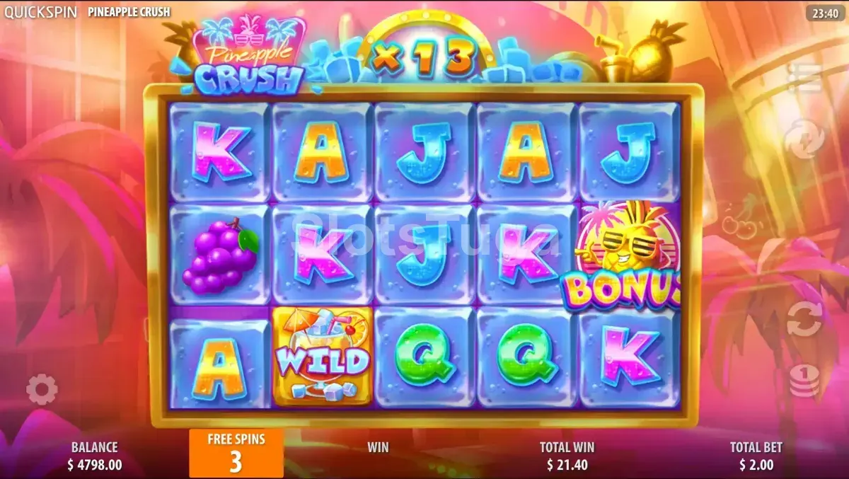 Rodadas grátis da Pineapple Crush com multiplicador acumulado