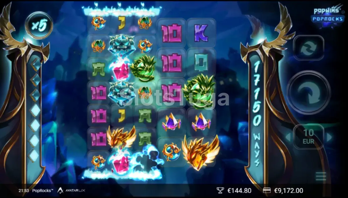 PopRocks com a grelha expandida: rolos de alturas diferentes com cristais cor-de-rosa, rochas verdes, fénix douradas e letras de cartas, um multiplicador x5 no canto e o contador de 17 150 formas de ganhar numa coluna de gelo à direita.