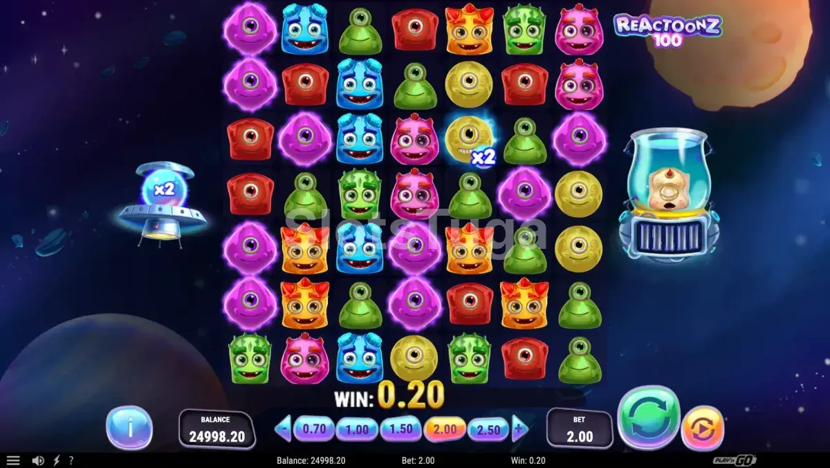 Jogo base da Reactoonz 100 com grade 7x7 e criaturas alienígenas