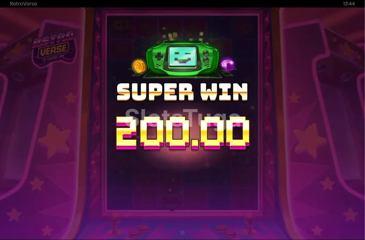 Big win na slot Retroverse com multiplicadores empilhados