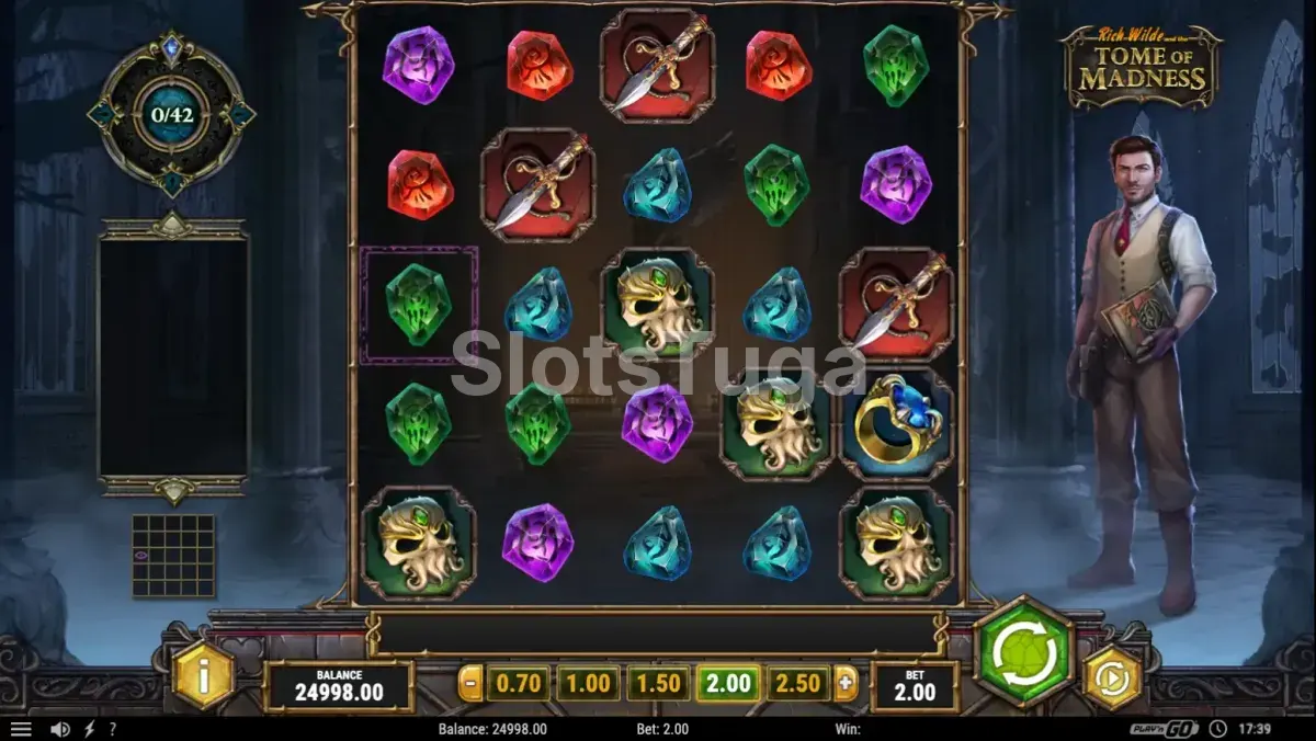 Tela principal da slot Rich Wilde and the Tome of Madness com os rouleaux em destaque