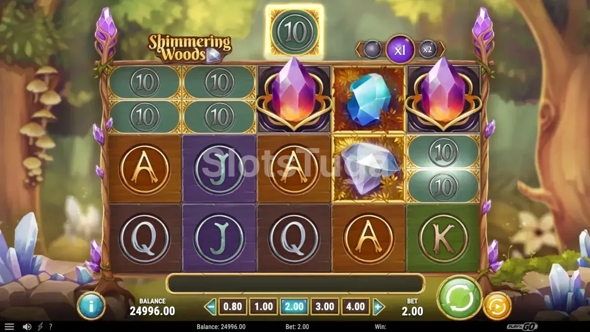 Giro em andamento na Shimmering Woods com símbolos se dividindo