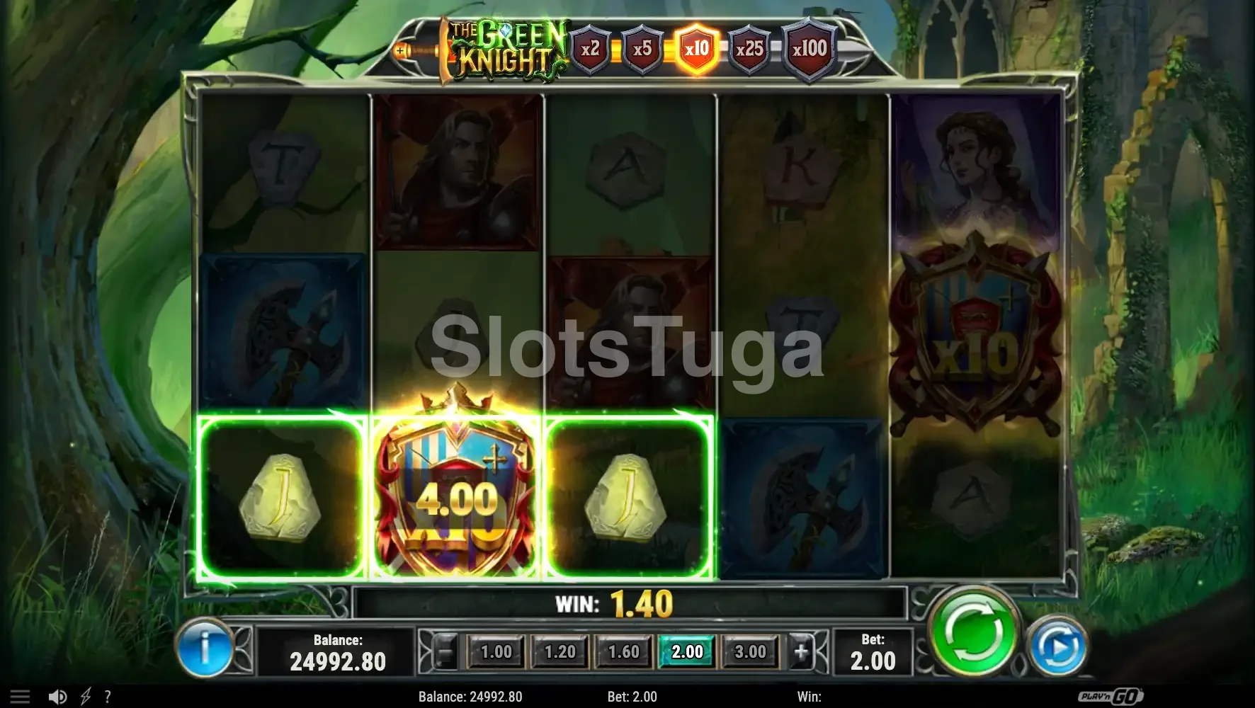 Rodada de bônus da slot The Green Knight com wilds multiplicadores ativos