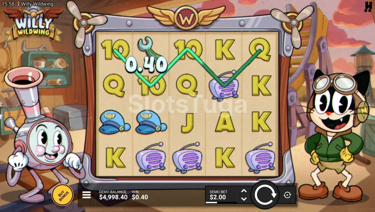 Jogo base de Willy Wildwing com a grelha de 5 rolos e a Smoke Machine à esquerda